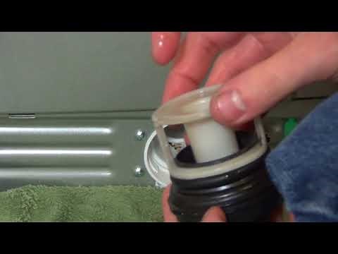 How to Tip #93 : locate, remove and clean filter on a Indesit Washing Machine