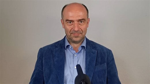 Economics of Truth and Failure