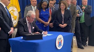 N.J. police officers now required to obtain a license under new law