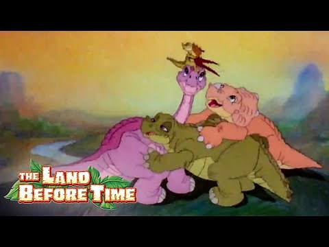 Littlefoot Discovers The Great Valley | Movie Clip | The Land Before Time