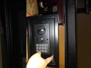 Stalwart 65-EN-20 Digital Steel Safe