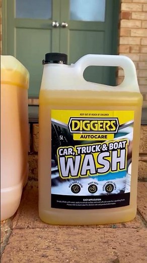 How to wash your car with DIGGERS™ Car, Truck & Boat Wash