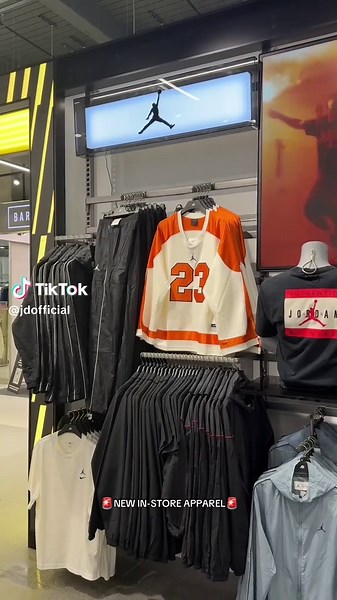 Refresh Your Wardrobe with New JD Sports Apparel