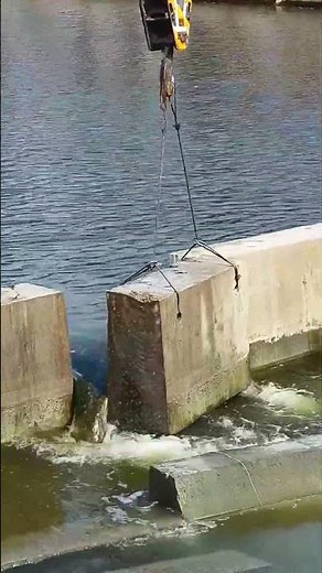 Rope saw cutting process of concrete in water- Good tools and machinery make work easy