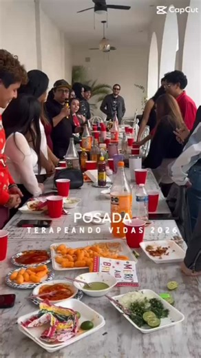 ✨ Feliz Navidad de parte de Terapeando Vidas ✨ Este año compartimos procesos, lágrimas, aprendizajes, valentía y mucha sanación. Cada paso que diste, incluso los más difíciles, fue un acto de amor hacia ti. Gracias por confiar, por abrir tu historia y permitirnos acompañarte en tu camino. Que esta Navidad te regale calma, esperanza y la certeza de que no estás solo/a. Seguimos aquí, caminando contigo. Con cariño, Terapeando Vidas A.C. 懶 | Terapeando vidas A.C. | Facebook