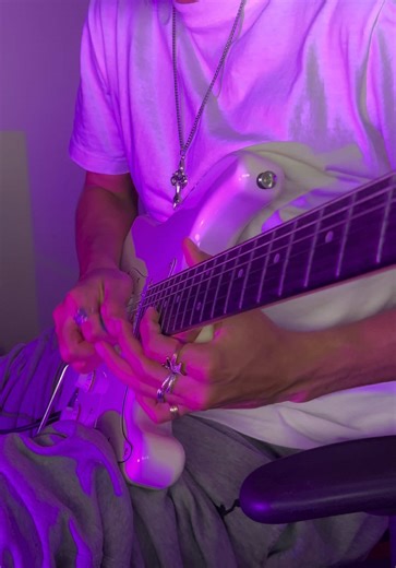 Moonlight - Kali Uchis on Electric Guitar 🎸🎶❤️ #moonlight #kaliuchis #electricguitar #fyp #guitarcover