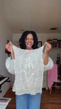 Learning how to filet crochet 💗🌸🌹🌺 #locs #depop #crochet #fiberartist #filetcrochet #knitting