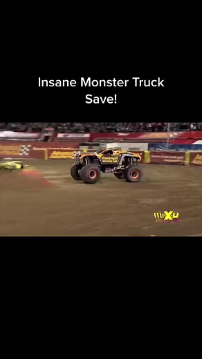 Neil Elliot in Max D. Orlando 2012 #monsterjam #monstertrucks #monstertruck #fullsend #sendit #gravedigger #hooni #sports | Riot Comedy Club