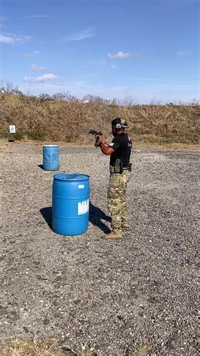 Range time with the bro 💪🏽 👮🏽‍♂️ 🔥 Train like no one is coming for you!! #SWAT #copsoftiktok #foryou #fyp