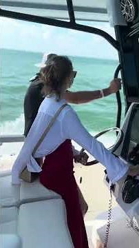 World Cat 325 CC-X Sea Trial | Blue Top Yachting