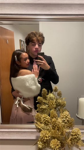 #prom #formal #ilovemygirlfriend @kate :3