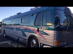 Tour of our classic GM 4106 bus conversion