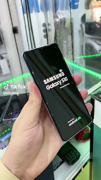 Samsung Galaxy S10: Best Offers at AT&T Shop
