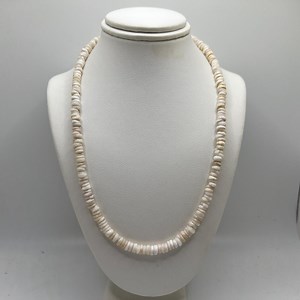 Puka Shell Necklace With Very Rare Very Small 4.7mm – 4.3mm White Hawaiian Puka Shells Vintage 70s Authentic Hawaiian Women’s Rare Jewelry - Etsy