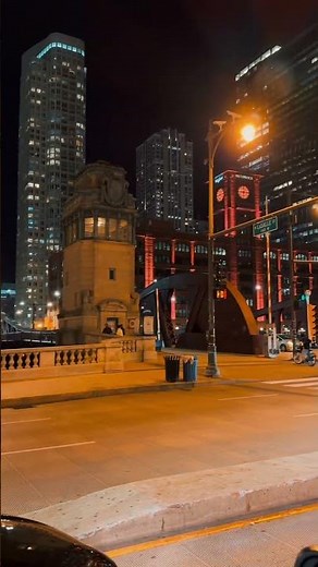 Cruising Through Downtown Chicago | Driving Tour 4K 🚘🌆”)?chi