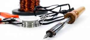 5 Electronic Soldering Projects for Beginners | DoItYourself.com
