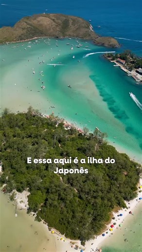 No novo episódio de “Histórias da Cidade”, falamos sobre um dos lugares mais emblemáticos de Cabo Frio: a Ilha do Japonês. 🏝️ Entre curiosidades, histórias e a beleza natural que encanta moradores e visitantes, a turismóloga e a guia de turismo revelam o que torna esse cartão-postal tão especial. E atenção! Se você está gostando da nossa série, não perca último episódio que vai ao ar na próxima semana. 👀 | Jornal da Cidade