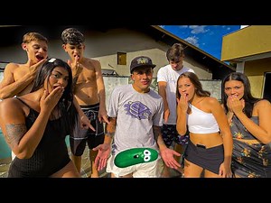 ACORDEI COM PEPINO NA CALÇA NA MANSÃO - ELAS FICARAM SEM JEITO