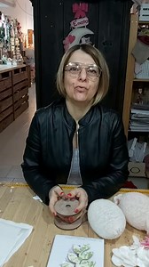 110K views · 2.4K reactions | Uovo su rocchetto.....tutorial. kit disponibile euro 31.00 | Merceria Creativa | Facebook