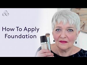 What is the best way to apply foundation as an older woman? | Look Fabulous Forever