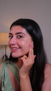 612K views · 10K reactions | Glow all day with everyone's favourite moisturizer  ✨ Has Spanish Squalane ✨ Brightening Niacinamide ✨ Vitamin C ✨ For all skin types ✨ Suitable for Indian Skin Make the glow yours today  | Pilgrim | Facebook