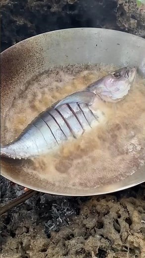 EXTRA Crispy Fried Fish (The Secret is the Cuts) 🤤