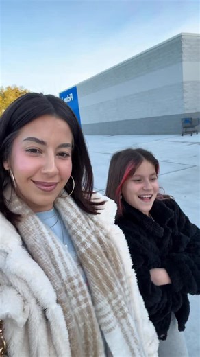 Vee Rivera on Instagram: "Watching her learn the joy of giving back has been one of my favorite parts of this season. This year we chose to do the angel tree and sponsor kids for Christmas! 🤍 Oh and btw today, we went to Walmart and a complete stranger paid for our groceries just to be kind. It felt like such a gentle reminder that when you give from the heart, kindness really does find its way back 🥹✨ #angeltree #christmas #givingback"