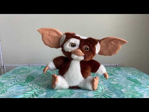 NECA - Gremlins - Dancing Gizmo Plush