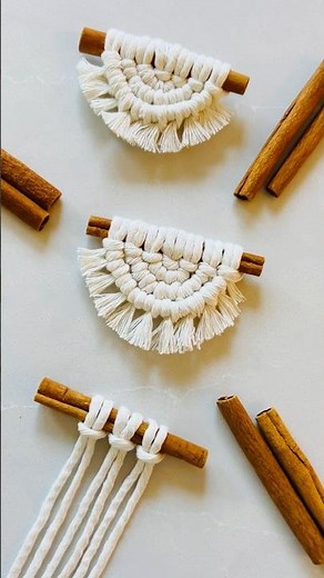 Beginner simple mini macrame half moon tutorial