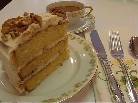 Betty's Dreamy Italian Cream Cake