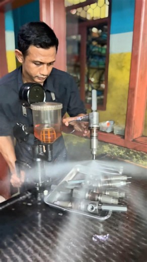 The Secret to Perfect Diesel Combustion? Check this Yanmar No.6!!🧑🏻‍🔧#injector #nozzle #yanmar