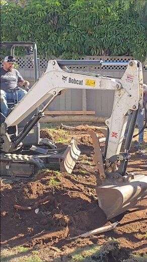 Bobcat Excavator E35