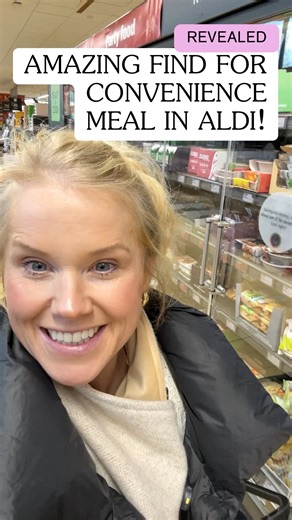 Sophie Morris on Instagram: "A brilliant quick-dinner find in Aldi! I know this time of year can feel a bit chaotic, and having something convenient in the fridge can be a lifesaver after a long day. I spotted this Girasoli pasta in Aldi and the ingredients list is great for a convenience product — flour, butternut squash, ricotta, free-range egg, cream, butter, pine nuts and sage. No unnecessary additives which is great to see in a convenience meal. There’s a good amount of butternut squash in