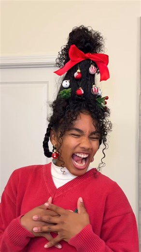maha haynes 🔆 on Instagram: "Curlmas Day 9! ❄️🎄 | It took a turn today… all the way to Whoville!! I’ve seen lots of people recreate this on straight hair, but I hadn’t seen ANY on curly hair! Soooo here is my attempt on it. And yesss, girl it is aaaallll my hair. Thank you Jesus! Anyway, do we like?? Check out the current rankings below👇🏾 Current Rankings: ⭐️1. Day 3 - Half up twists w/ bubbles?? ⭐️2. Day 4 - Half head twists w/ curls ⭐️3. Day 9 - Cindy Lou Who ➰4. Day 7 - Pony tail w/ bubbl