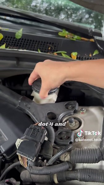 Test Brake Fluid Easily with K. Weeks Tester