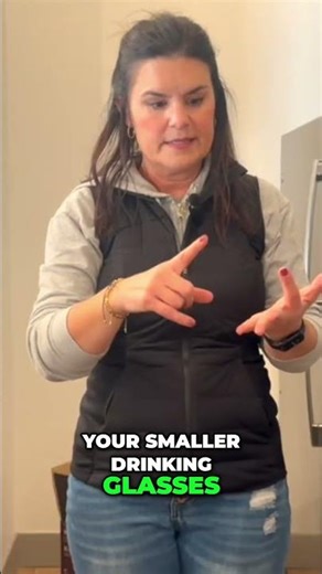 Essential Wine Glasses & Drinkware for Entertaining Airbnb Guests #shorts