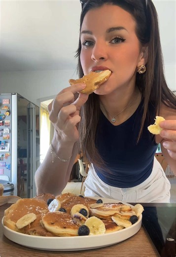 Easy Fluffy Pancakes Recipe