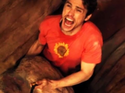 127 Hours - Official Trailer [HD] (Aron Ralston's Story)