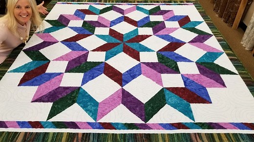 Donna's Easy Carpenter's Wheel Quilt Tutorial (With Free Pattern)