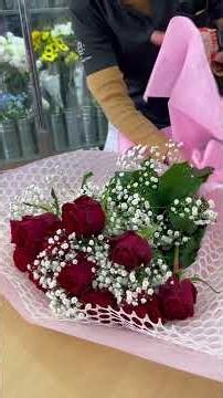 【Dozen Roses】A proposal bouquet of 12 red roses and baby's breath 【ダーズンローズ】赤バラ12本とかすみ草のプロポーズの花束