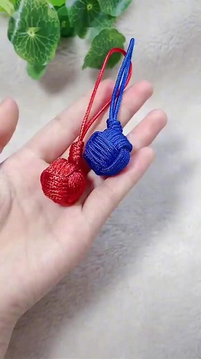 3.3M views · 10K reactions | Trending DIY #diy #handmade #jewelry #bracelet #earrings #macrame #beadedjewelry #necklace #knot #tutorial #knitting #rope #accessories (104) | Buildboxentertainment | Facebook