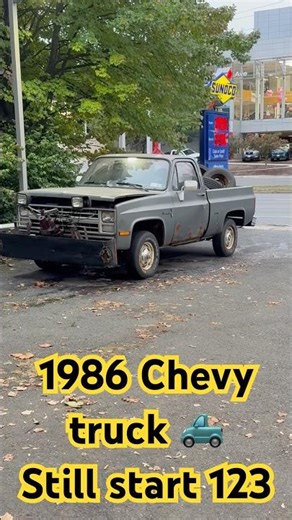 1986 Chevy truck 🛻
