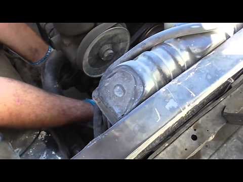 Nissan/Datsun 280ZX Alternator Replacement