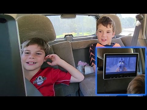 Making Boring Car Rides Better with PUMPKIN DVD Player