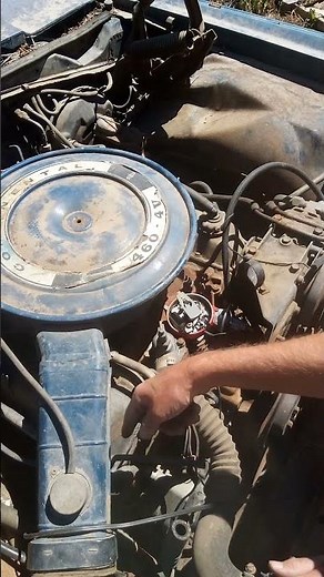 How to Install a Distributor in a 429 460 Big Block Ford in Under 1 Minute!