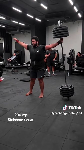 Master the 200 kg Steinborn Squat Technique