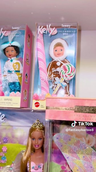 Fairytails coming true 🧚‍♀️✨ #barbie #barbiecollector #collection #nostalgia #barbiedoll #barbievintage #vintage #mattel #collector #anni2000 #2000s #childhood #fairytail #songs #foryoupagе #princessandthepauper #foruyou #neiperte #collezione #collezionismo