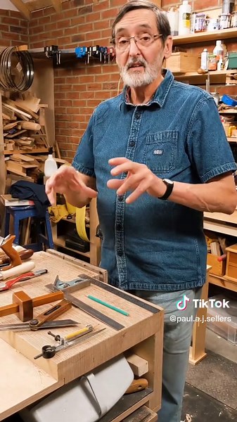 An introduction to the basic layout tools you should have in your toolbox! #woodworkingbeginners #handtoolwoodworking #paulsellers #woodworking #woodworkingtools