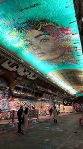 214K views · 3.6K reactions | A little moment from Leake Street, Waterloo, London #reelsfyp #reelsfb #reelsfacebook #foryoupage #explorepage #fyp #londonlife #videos #tourism #explore #reelsviralシ #reelsvideo #london #lifestyle # | Streets of London | Facebook