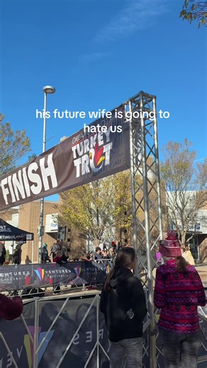 Explore the Fun of Turkey Trots and Family Gatherings